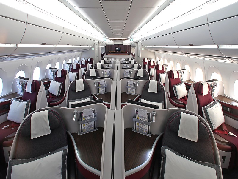qatar a350 business economy cabin Qatar Airways Business