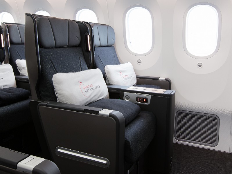 qantas 787 seat cabin 1