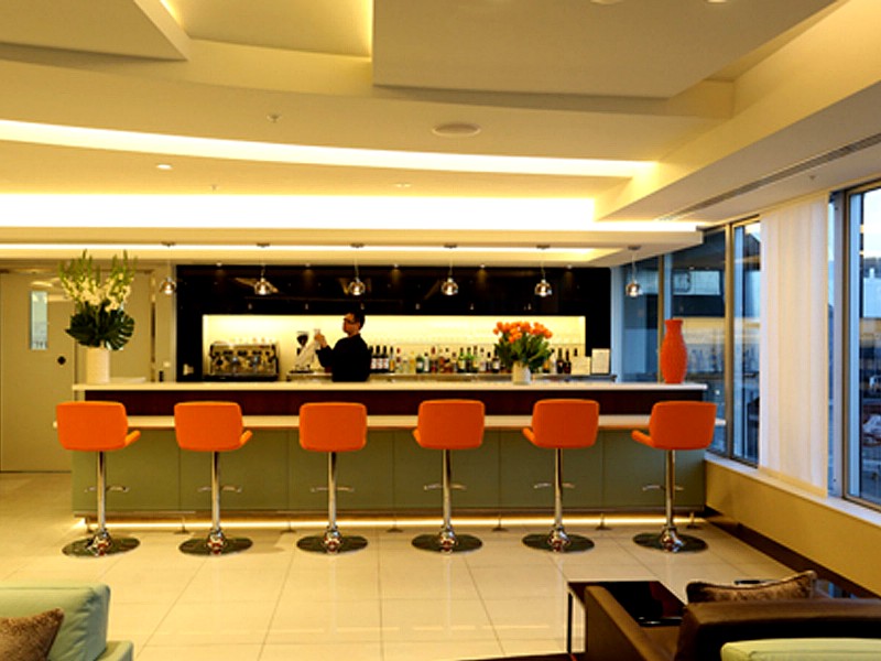 etihad lounge sydney opens 2