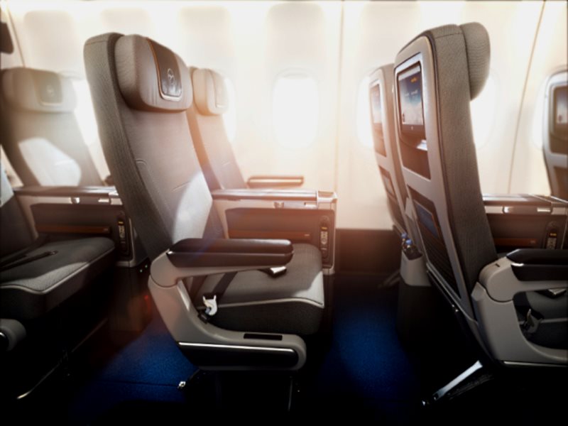 lufthansa premium economy 3