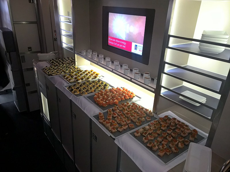 american airlines boeing777 sydney Business Class  
