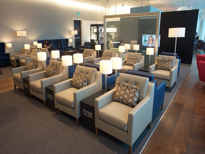 british airways lounge amsterdam airport