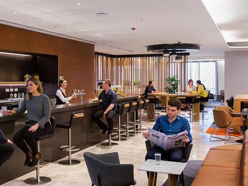 qantas perth business lounge 3