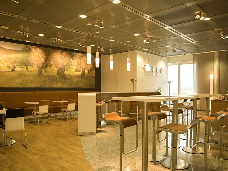 lufthansa athens lounge