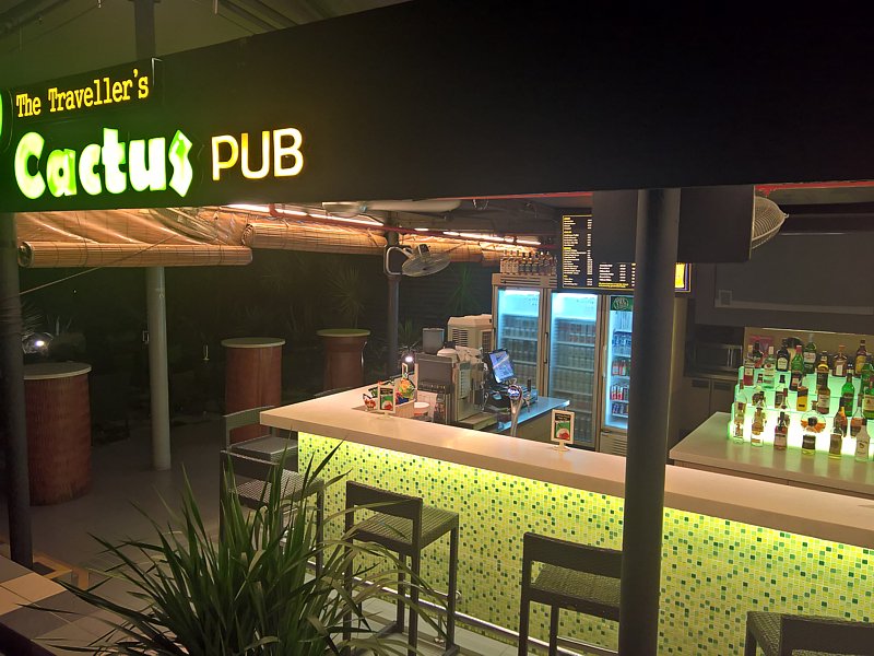 singapore airport bars drinking Singapore Airport Cactus