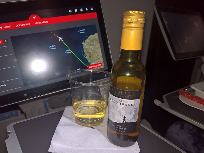Qantas 787 Perth London Tripreport Economy Qantas inflight wine