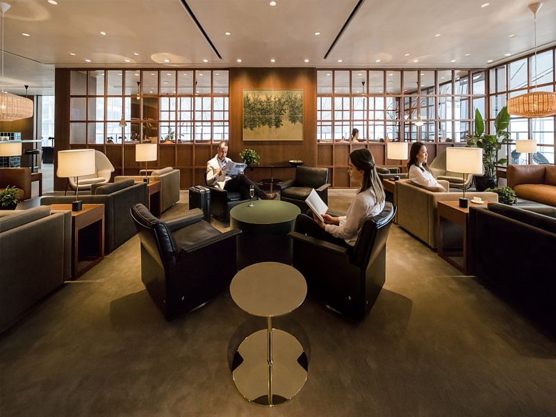 cathay pacific deck lounge 3