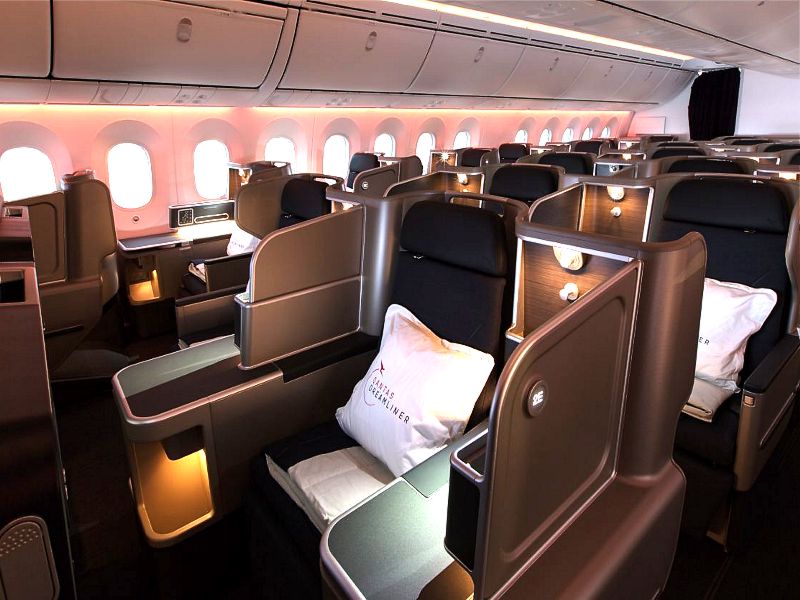 qantas london perth direct Qantas Boeing 787 9