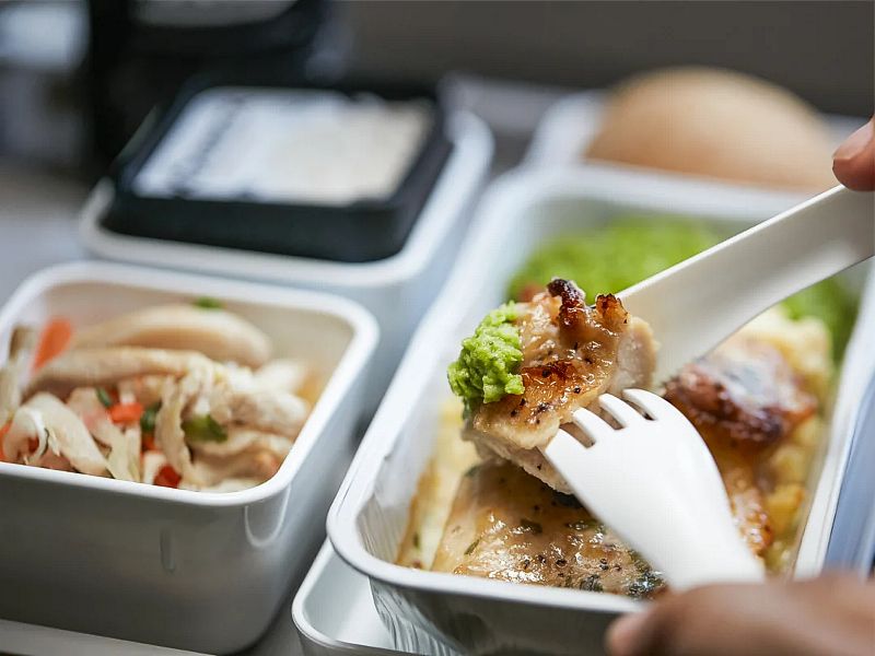 cathay pacific economy meals 4