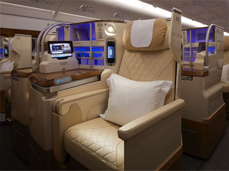 Emirates premium economy with 38 inch pitch launches | Lux-Traveller