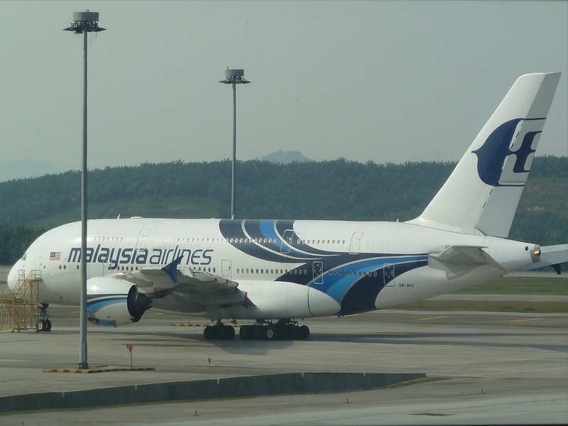 malaysia airlines lounges