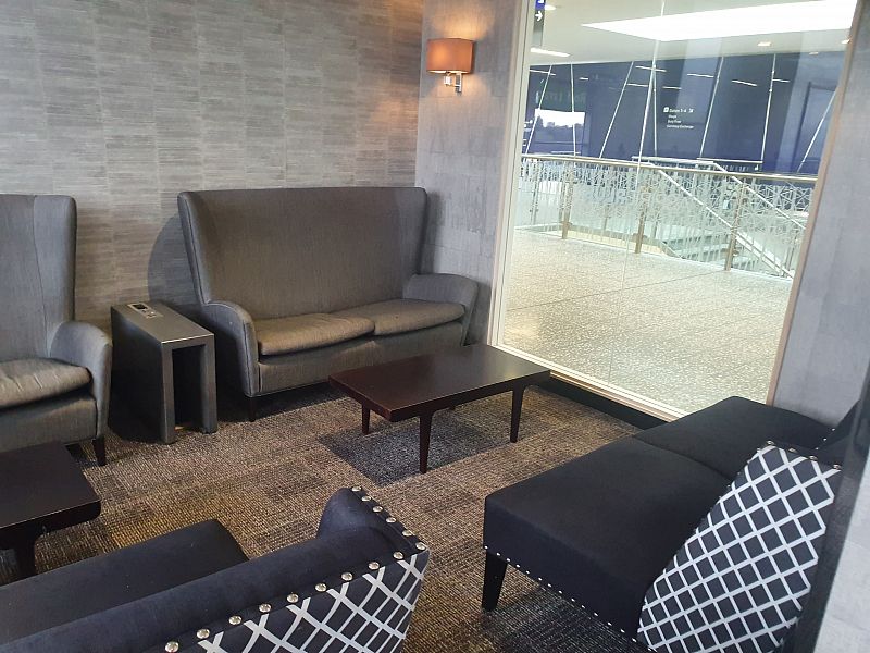 Bristol Airport Aspire Pus Lounge Klm Amsterdam Business