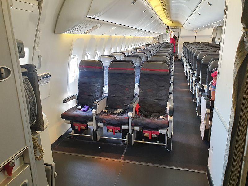 Virgin Australia Boeing 777 Economy Class Bulkhead Seats