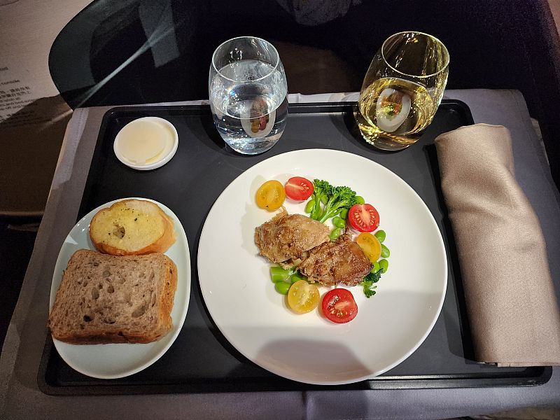 cathay pacific a350 business class