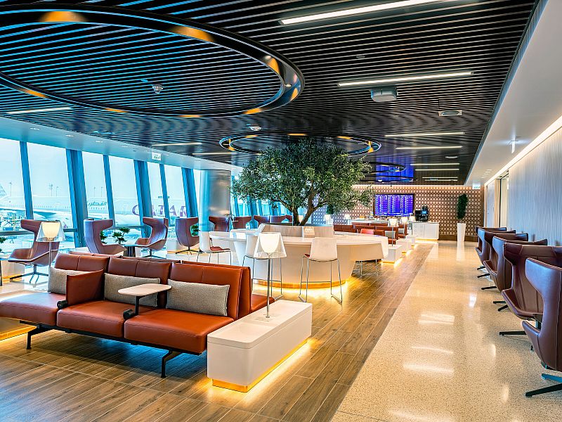 qatar frequent flyer doha lounges
