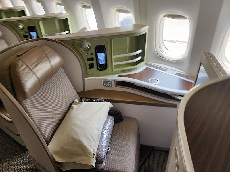 evaairways businessclass bangkok london