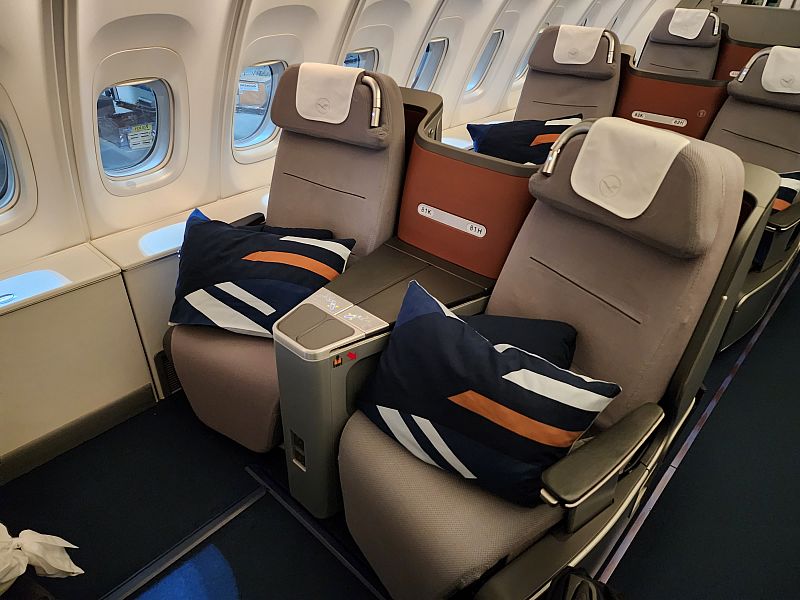 Trip Report Lufthansa Business Class 747 to Singapore Lux Traveller